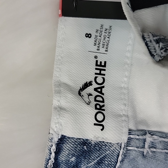 Girl shorts - Picture 5 of 5